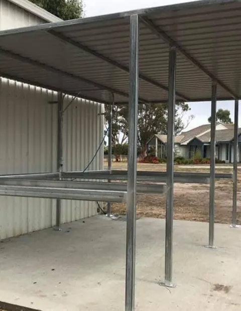 Stable and yard work by Hanley Welding & Equine Services, photo 16